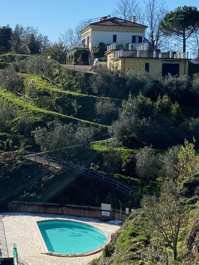 Vila Gli Ulivi Di Montalbano La Spezia Exteriér fotografie